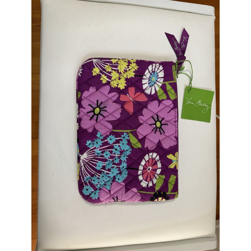 Vera Bradley Purple Quilted Flutterby Make Up Pouch Bag New with Tags - Picture 3 of 9